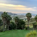 Terrazas Del Golf 莫哈卡尔
